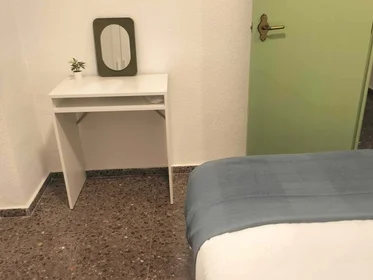 Stanza privata in Carrer del Duc de Mandas, 21, Rascanya, 46019 València, Valencia, Spagna, immagine 1 di 10