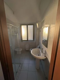 Özel oda konumu Viale G. Marconi, 180, 65127 Pescara PE, Italia, 13 37 görüntüsü