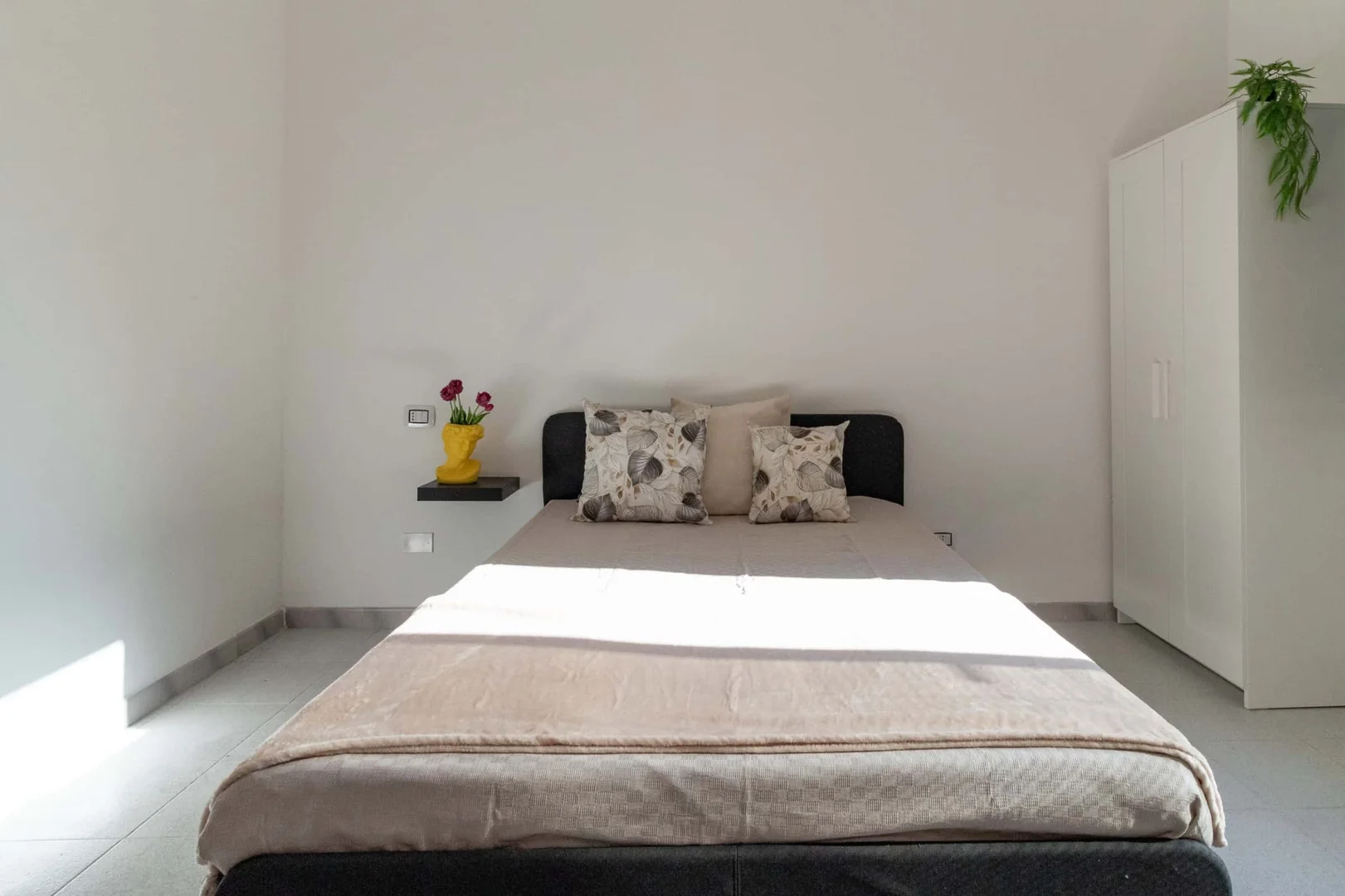 Pokój do wynajęcia w mieszkaniu studenckim w , w pełni umeblowany