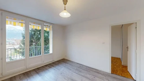 Apartamento inteiro em Rue Honoré Daumier, , imagem 4 de 10