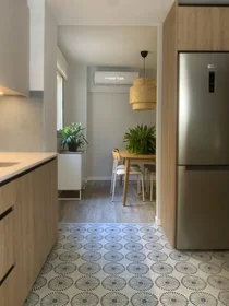 Dairenin tamamı konumu Carrer d'Enmig, 8 10 görüntüsü