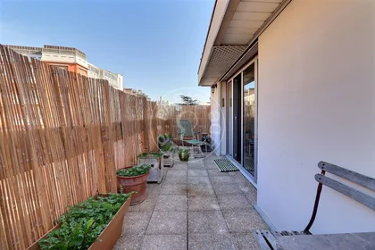 Entire apartment at Rue du Point du Jour, image 19 of 19