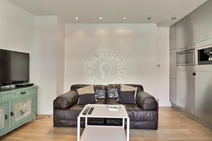 Entire apartment at Rue du Point du Jour, image 6 of 19