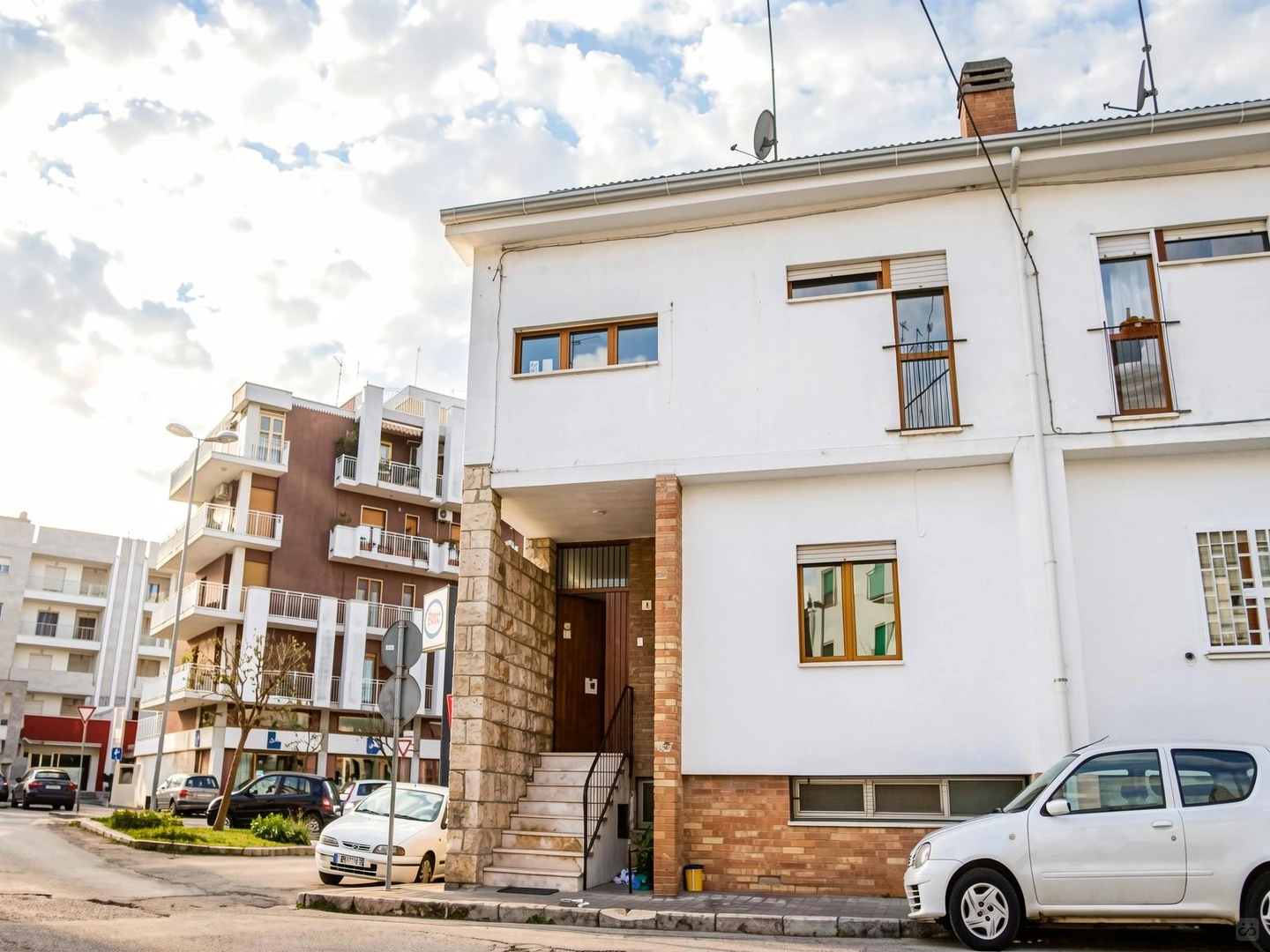 Room for rent in student apartment in , fully furnished