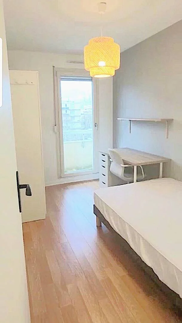 Studentenfreundliches Zimmer in  mit modernen Annehmlichkeiten