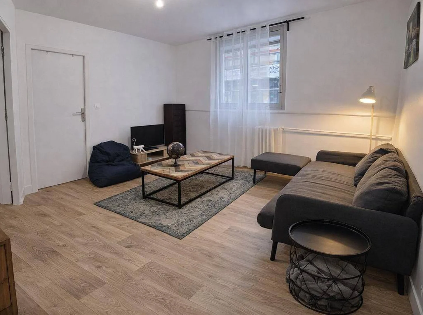Habitación para estudiantes en  con modernas comodidades