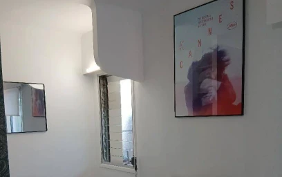 Private room at Cannes, 06400, image 4 of 14