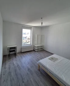 Chambre privée à Charleroi, 6020, image 3 de 10