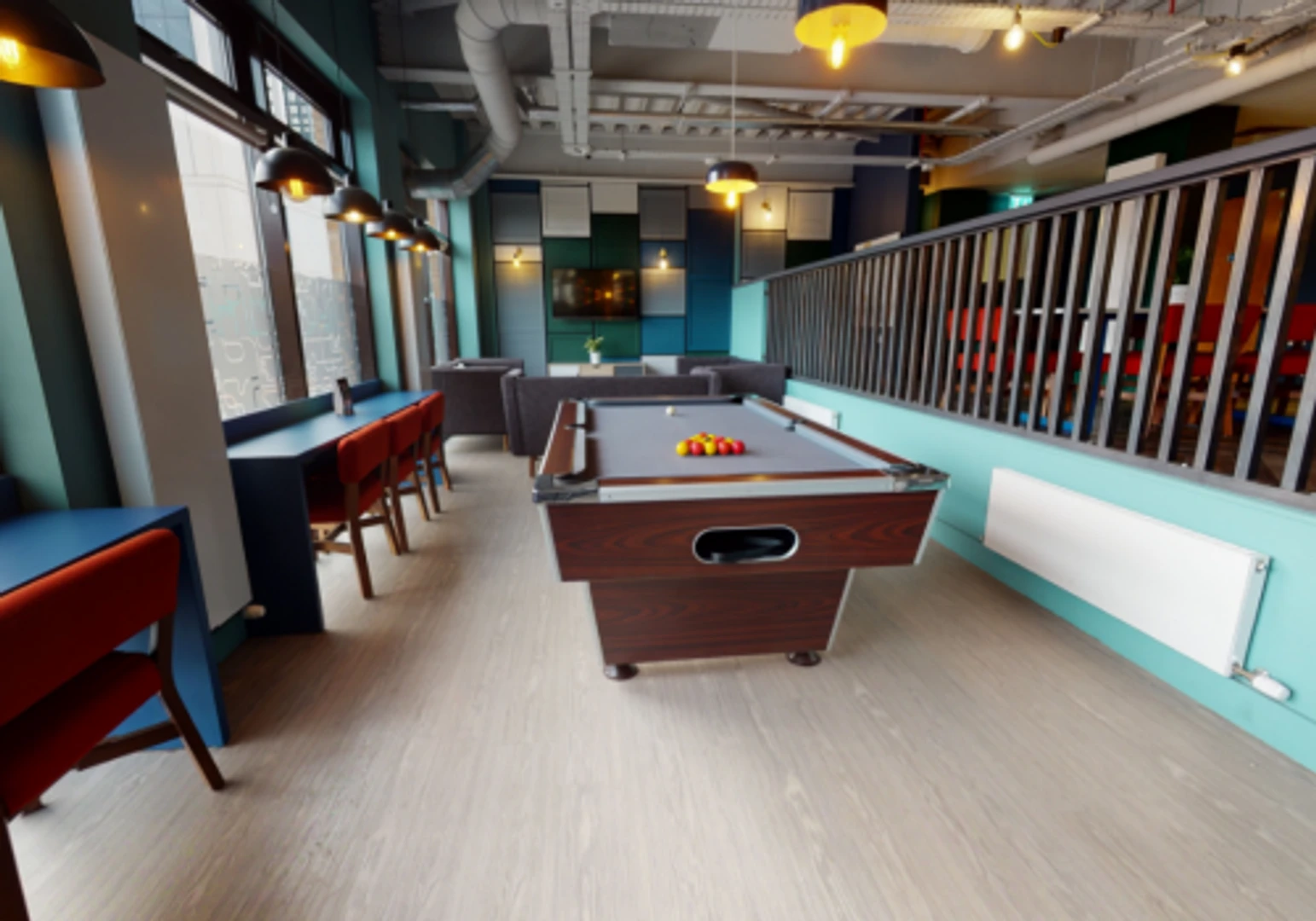 位于的学生友好型房间，设施现代