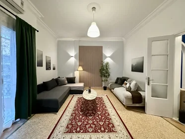 Logement entier à Kritis 13, image 1 de 10