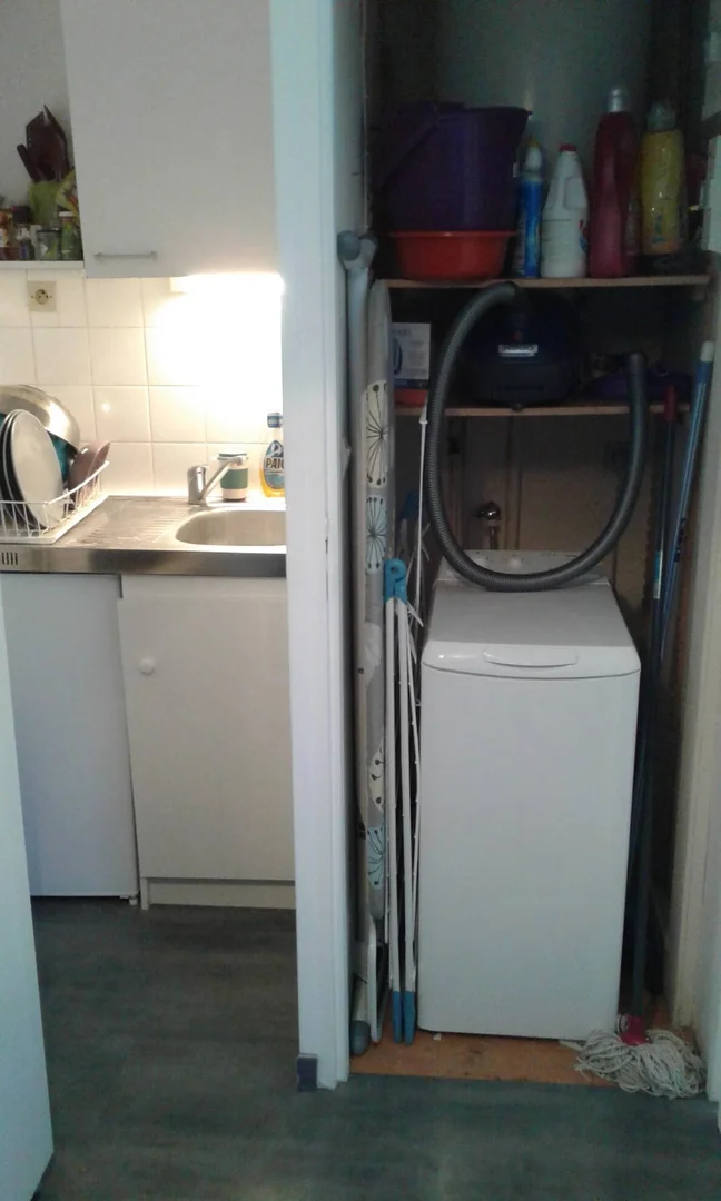 Quarto de estudante funcional perfeito para estudar em 