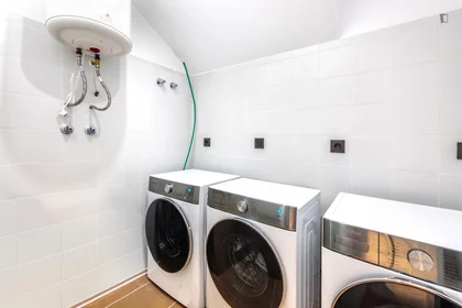 Privatzimmer im Wohnheim in der Calle Casajara, 7, bild 30 von 49