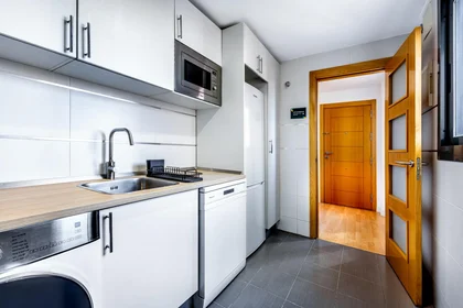 Privatzimmer im Wohnheim in der Calle Casajara, 7, bild 47 von 49