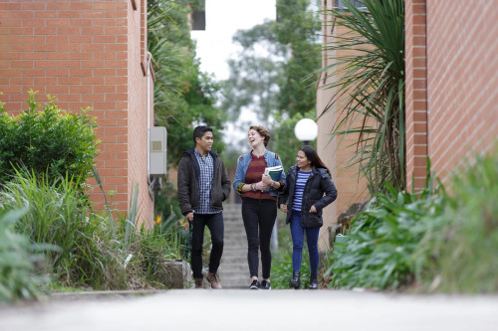 Economical student room with convenient location in 