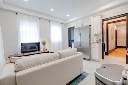 Quarto privado em #196: South Boston Boston 02125, imagem 10 de 20