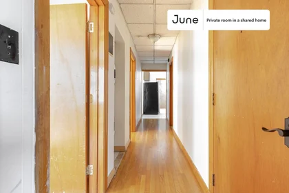 Entire place in residence at 5, Oswald St., Unit D, Mission Hill, Boston, MA, 02120, image 16 of 17