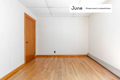 Entire place in residence at 5, Oswald St., Unit D, Mission Hill, Boston, MA, 02120, image 9 of 17