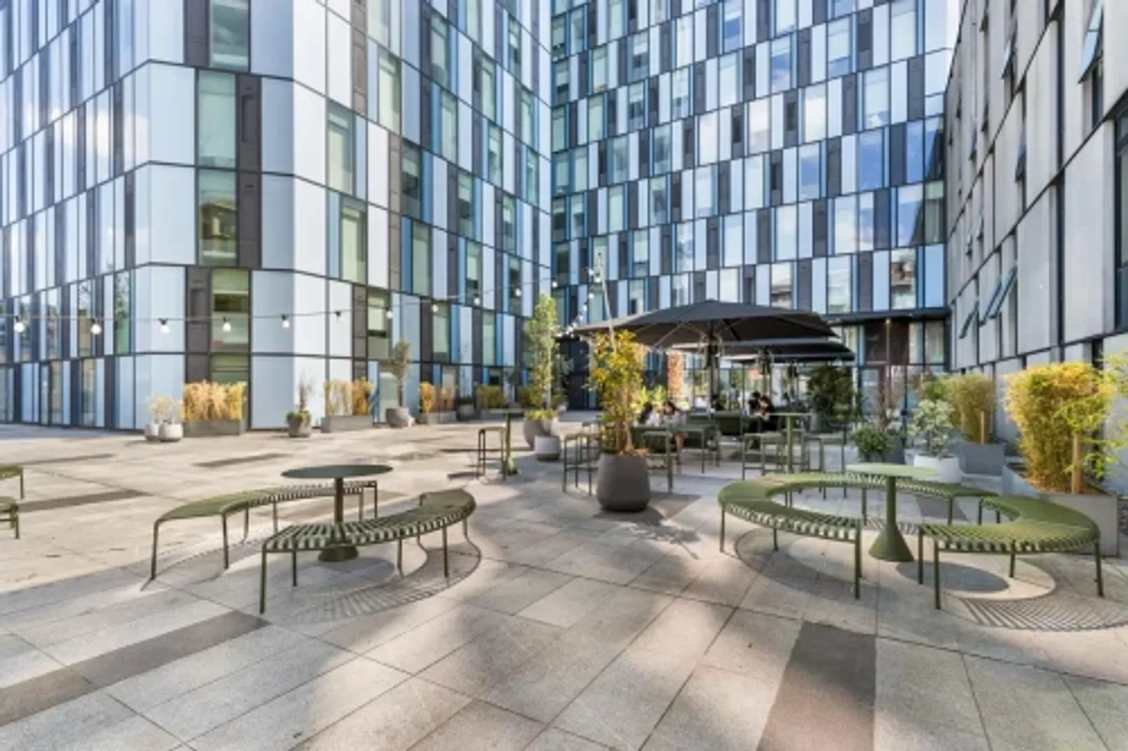 Student-friendly room in  with modern amenities