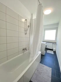 Prywatny pokój Euler-Chelpin-Straße, Lechhausen, obraz 6 10