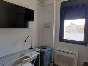 Gesamte Unterkunft in der Carrer de Sant Honorat, , bild 1 von 7