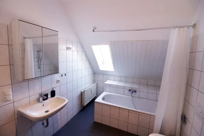 Prywatny pokój Thälmannstraße, Krämpfervorstadt, obraz 9 10