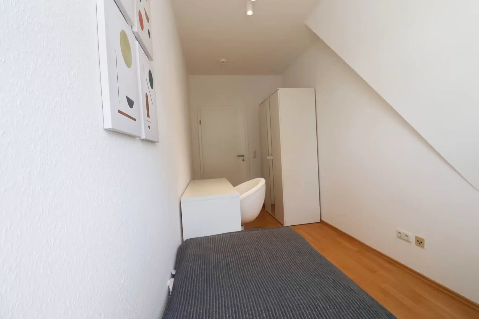 Preisgünstiges Studentenzimmer in günstiger Lage in