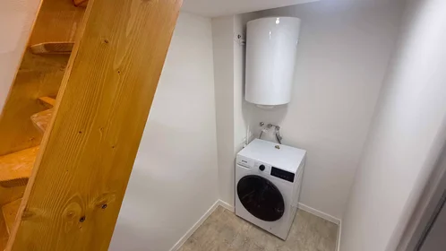 Całe miejsce Podplukovníka Sochora, Holešovice, obraz 4 10