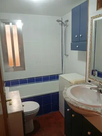 Dairenin tamamı konumu Calle de la Rioja, , 4 6 görüntüsü
