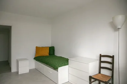 Stanza privata in Rue des Érables, 9th Arrondissement, immagine 1 di 10