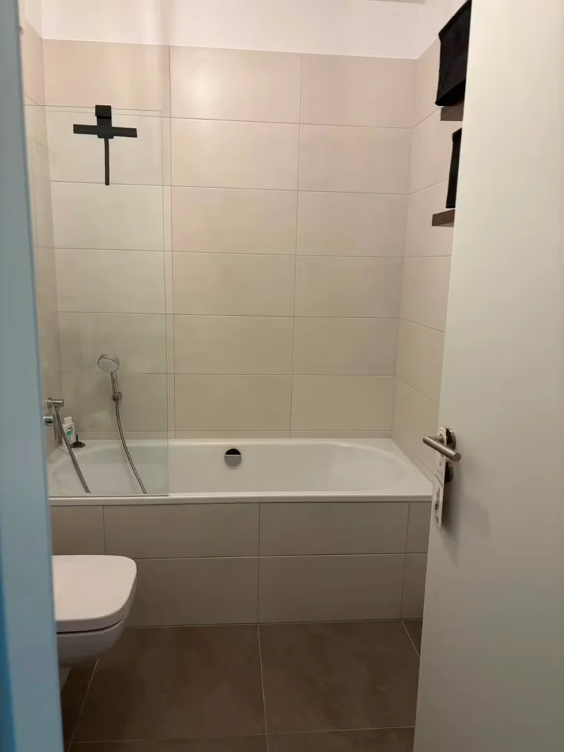 Habitación estudiantil económica con ubicación conveniente en 