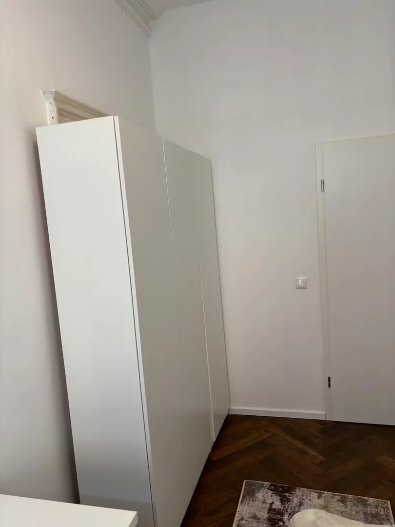 Camera per studenti in  con area studio e servizi in comune