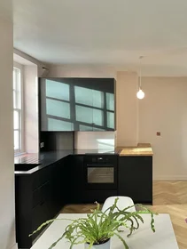 Dairenin tamamı konumu 42 Bennett House Page Street, 2 10 görüntüsü