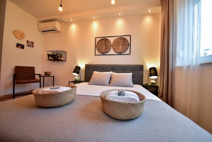 Zimmer mit Doppelbett zu vermieten Zadar
