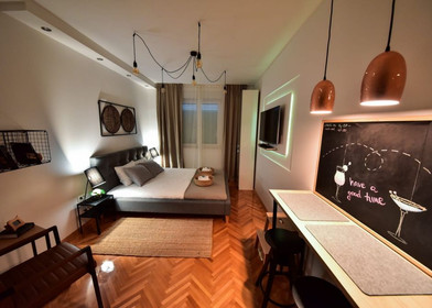 Chambre à louer avec lit double Zadar