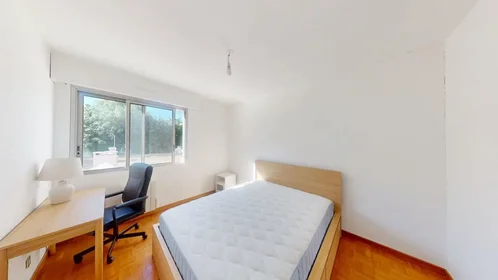 Quarto privado em Rue d'Alco, Les Cévennes, imagem 1 de 10