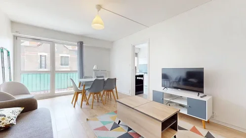 Chambre privée à Rue de l'Oradou, Oradou, image 10 de 10