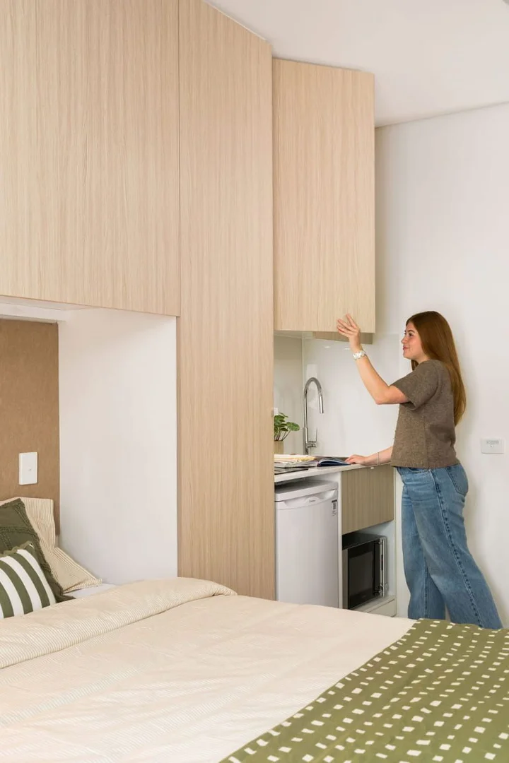 Self-contained studio for students in central 