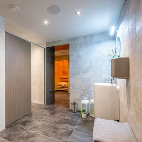 Quarto privado em residência em Burley Rd, Woodhouse, Leeds LS3 1JG, United Kingdom, imagem 40 de 47