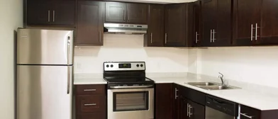 Stüdyo daire Ikamet yerinde konumu 4-8 Grant Blvd, Dundas, ON L9H 4L4, Canada, 7 13 görüntüsü
