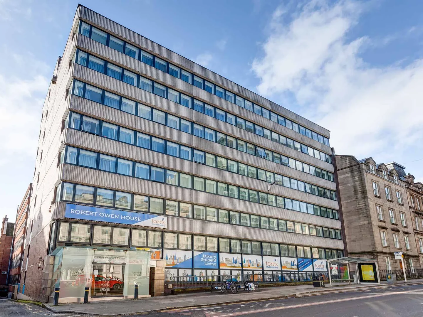 Self-contained studio for students in central 