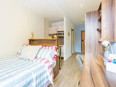 Studio in residence at 4 Greyfriars Rd, Reading RG1 1NG, United Kingdom, image 6 of 19