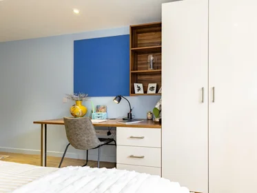 Studio in residence at 4 Greyfriars Rd, Reading RG1 1NG, United Kingdom, image 6 of 20