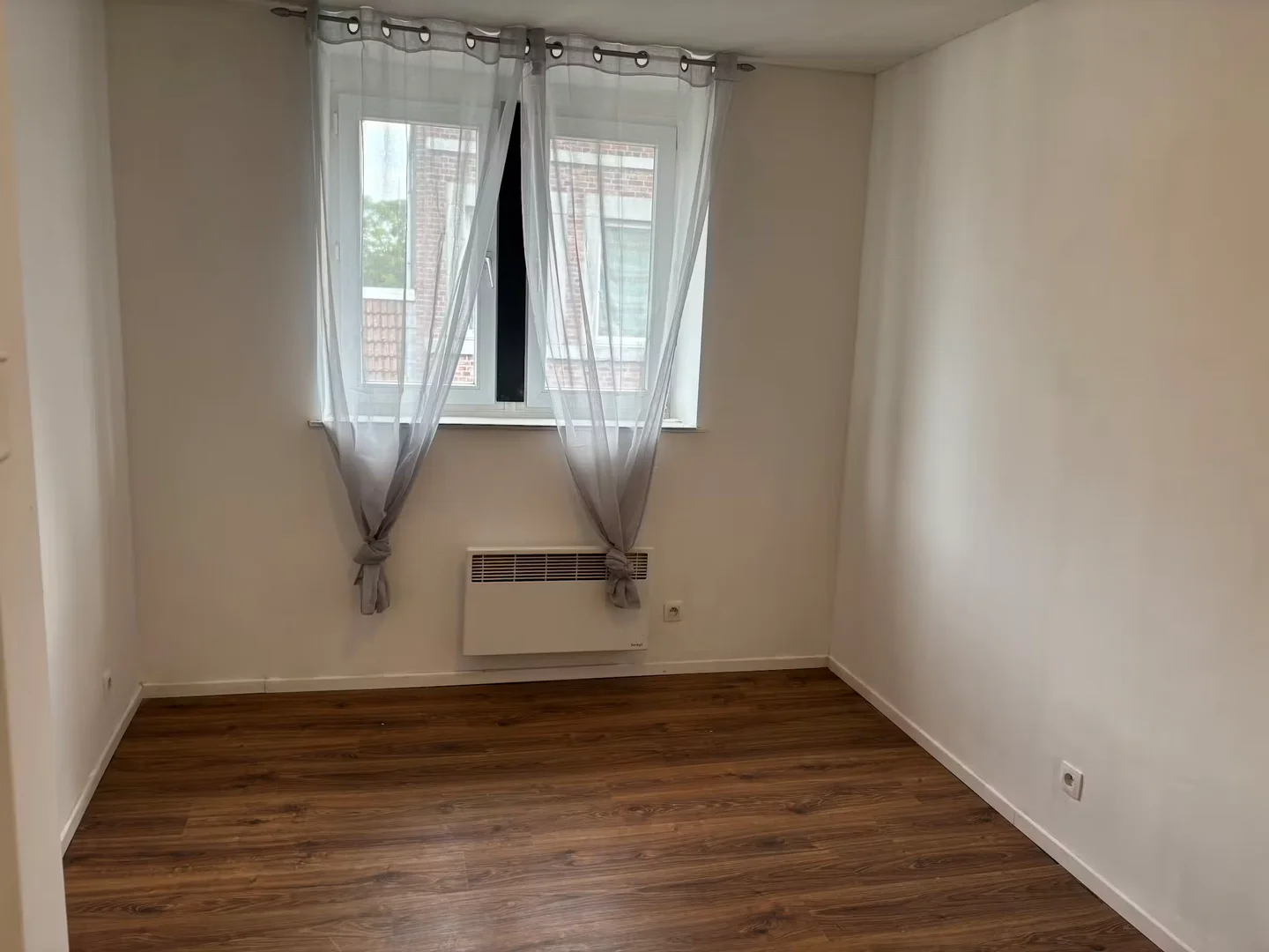 Komfortables und geräumiges Studentenzimmer in 