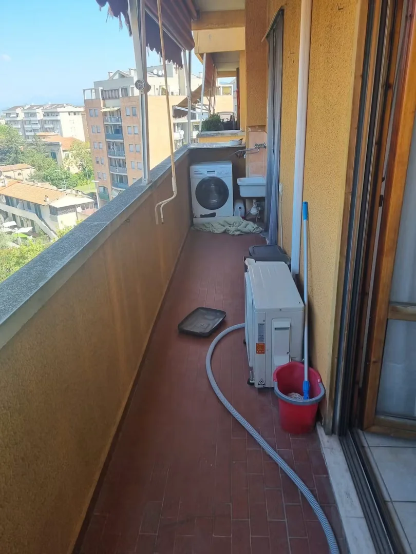 Habitación acogedora para estudiantes disponible en 