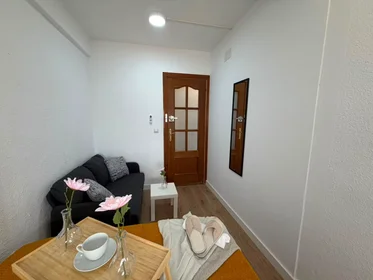 Quarto compartilhado em Calle de Hilanderos, , imagem 4 de 10