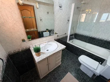 Quarto compartilhado em Calle de Hilanderos, , imagem 9 de 10