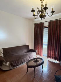 Private room at Rua Cabedo e Lencastre, Póvoa Marta, image 8 of 10