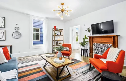 Logement entier à Howell Street Northeast, Old Fourth Ward, image 1 de 10