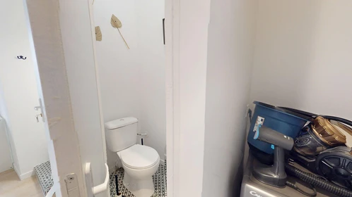 Quarto privado em 1 Rue Manescau, Pau 64000, imagem 39 de 42