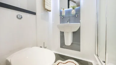 私人房间 在 Innovo House Liverpool L3 8AJ, 12的图像10